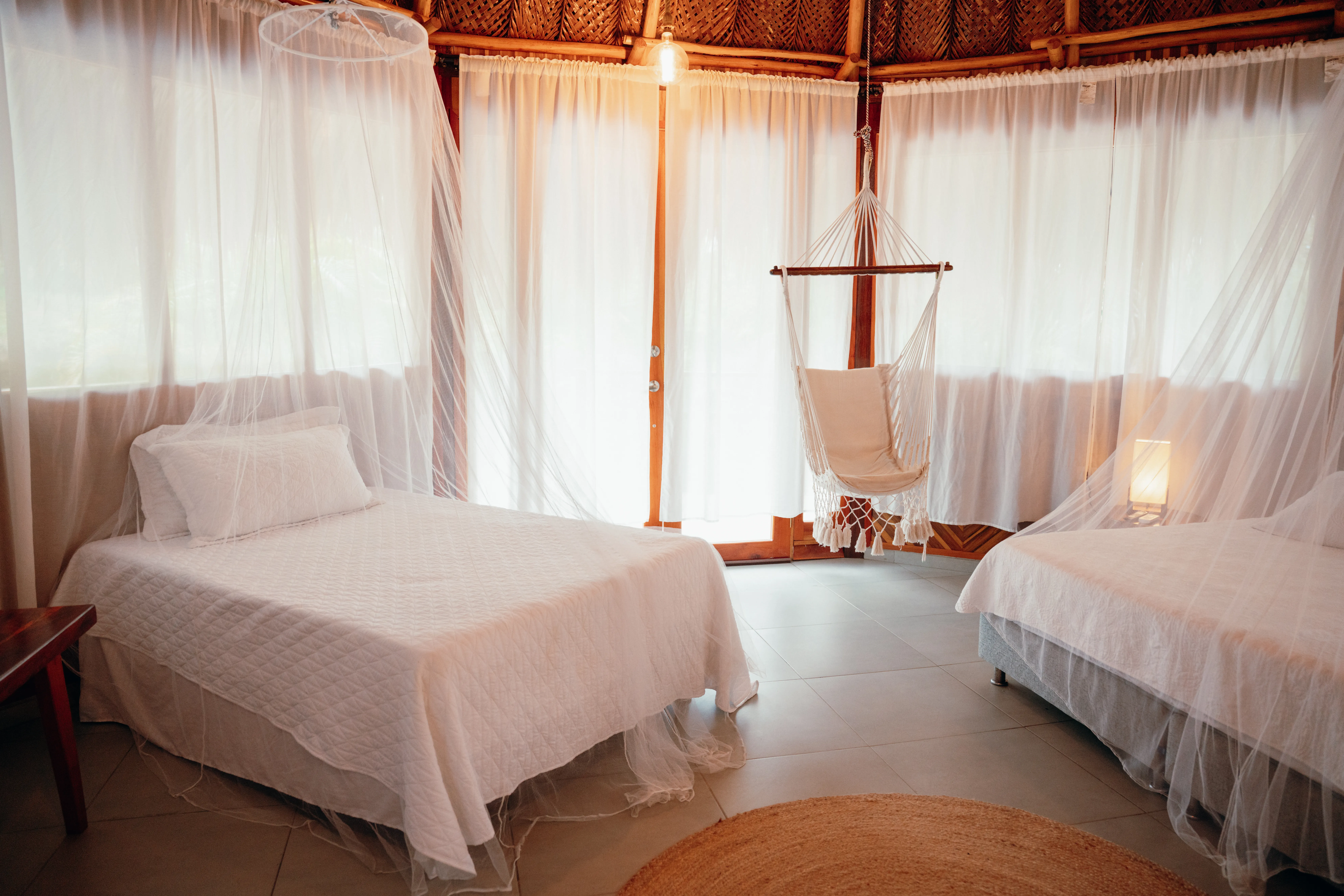 Family Bungalow - Interior and panoramic views